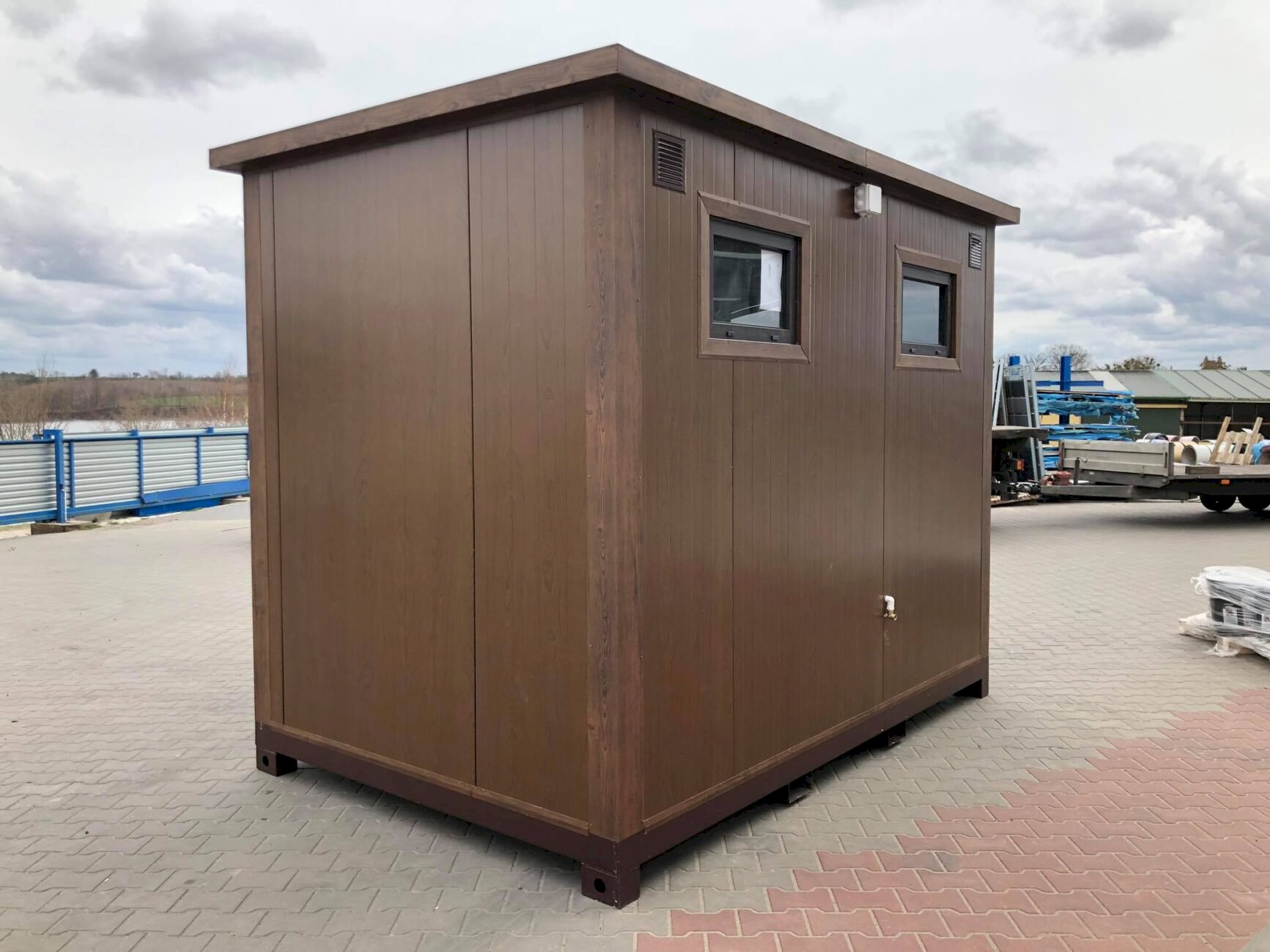 Kontener sanitarny standard 3,00×2,00 WC damsko-męski
